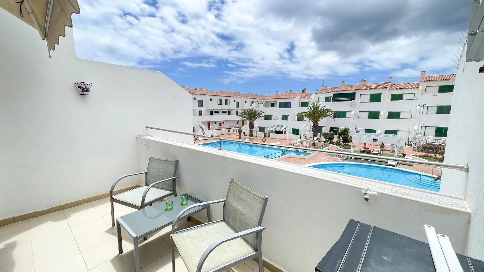Alondras Park Holiday Charm Costa Del Silencio